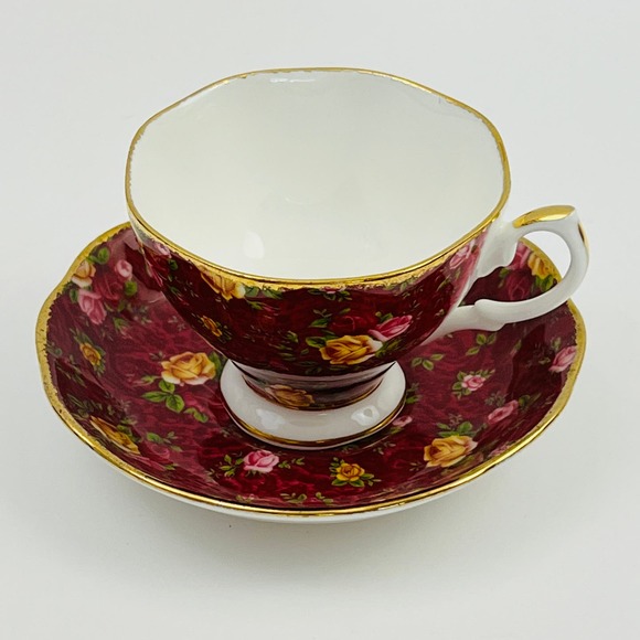 Royal Albert England Old Country Roses Ruby Lace Bone China Cup & Saucer New - Picture 15 of 16